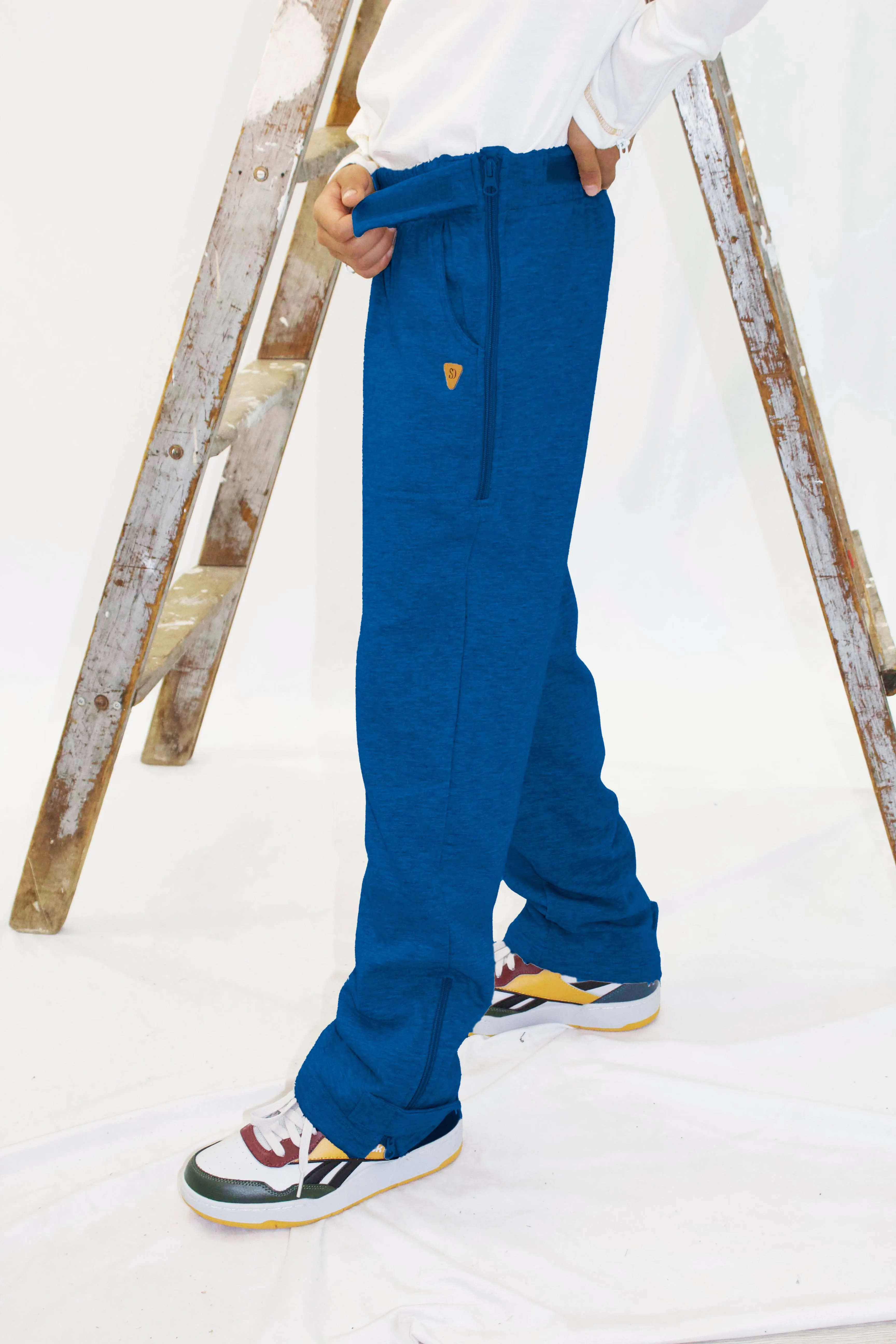 Adaptive Kids Sweatpants: Adjustable Elastic Waist, Zippered Sides for Easy Undressing