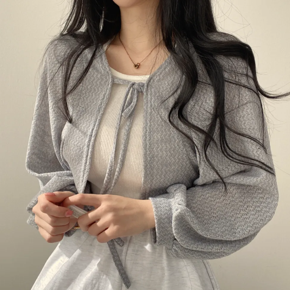 KC No. 206 Short Cardigan Sweater