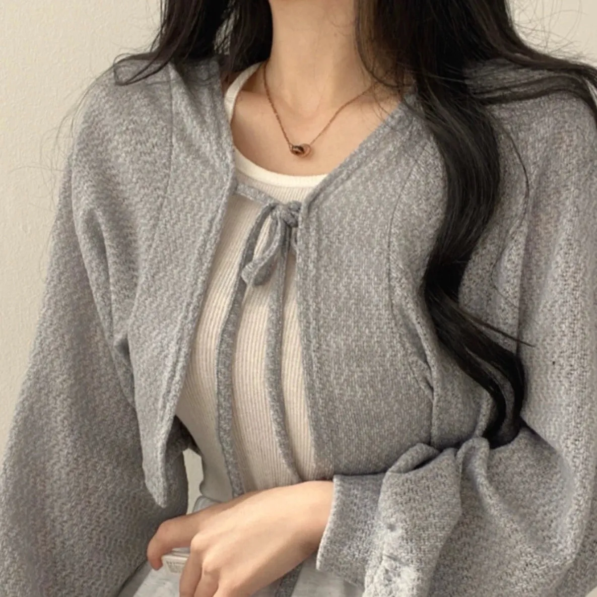 KC No. 206 Short Cardigan Sweater