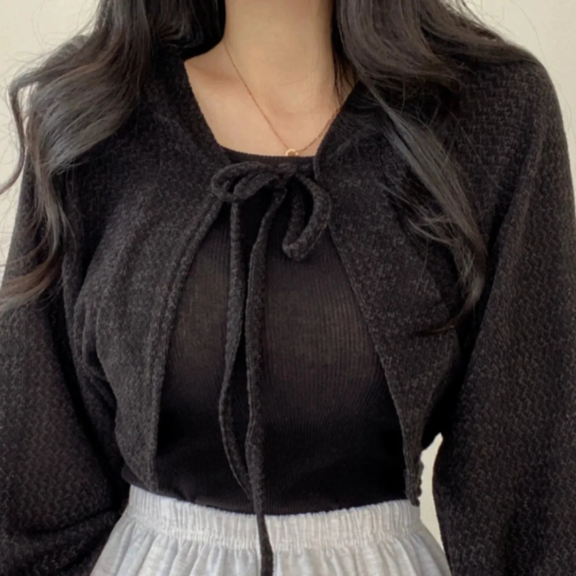 KC No. 206 Short Cardigan Sweater
