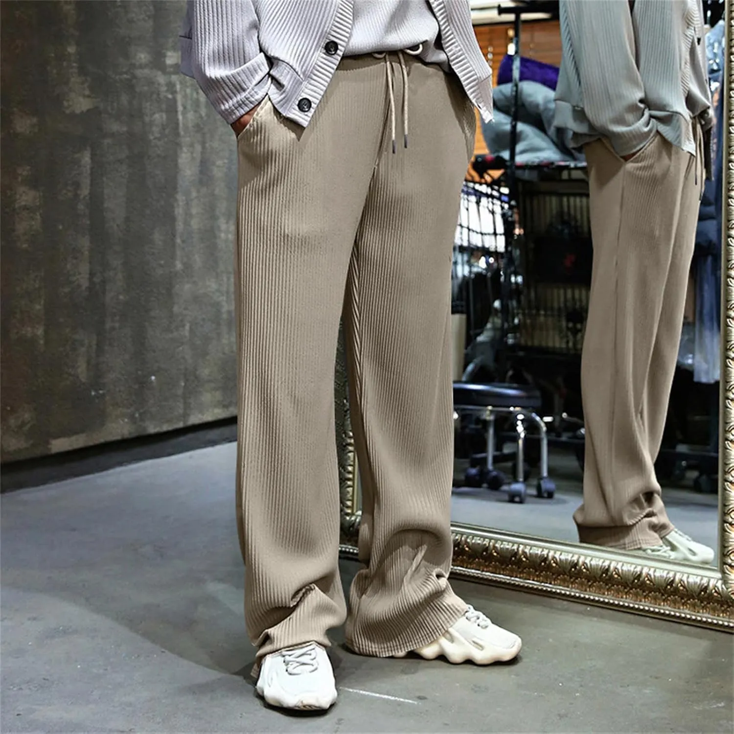 Mens Casual Corduroy Pants Drawstring Straight Harem Loose Sweatpants Elastic Waist Lightweight Fashion Trousers