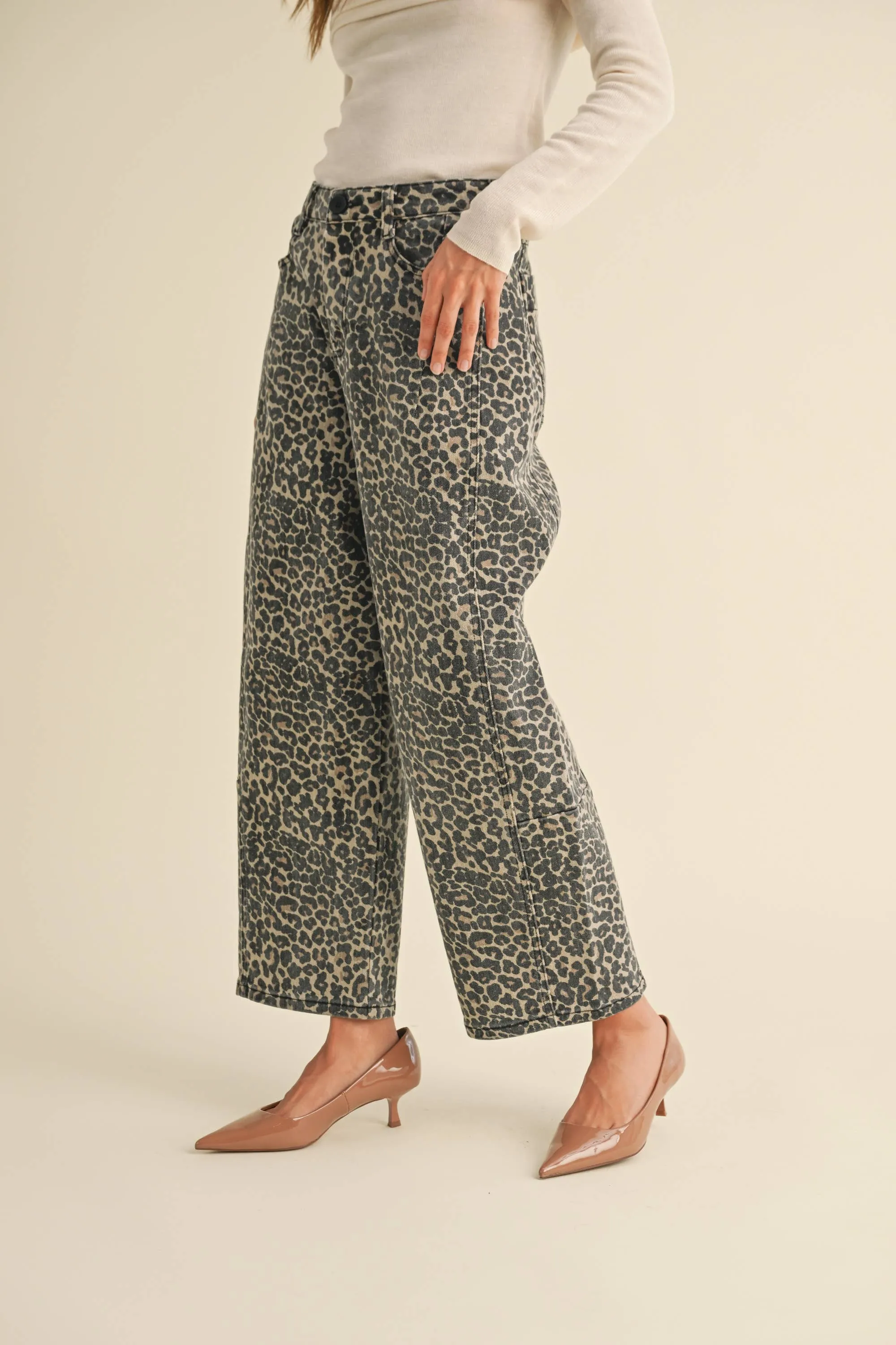 MIOU MUSE LEOPARD PRINT BARREL PANTS