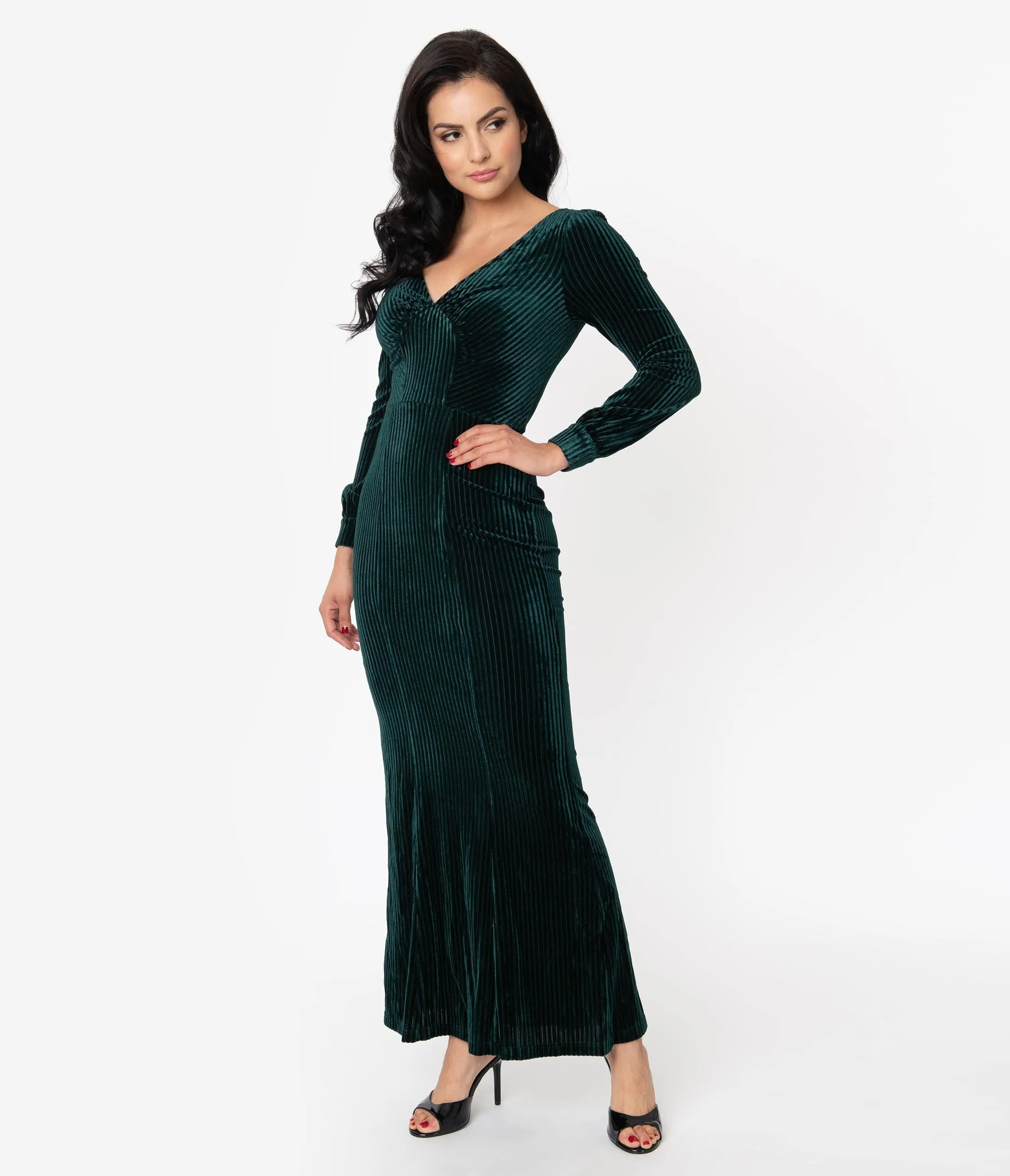 Voodoo Vixen 1930s Style Green Jewel Velvet Long Sleeve Maxi Dress