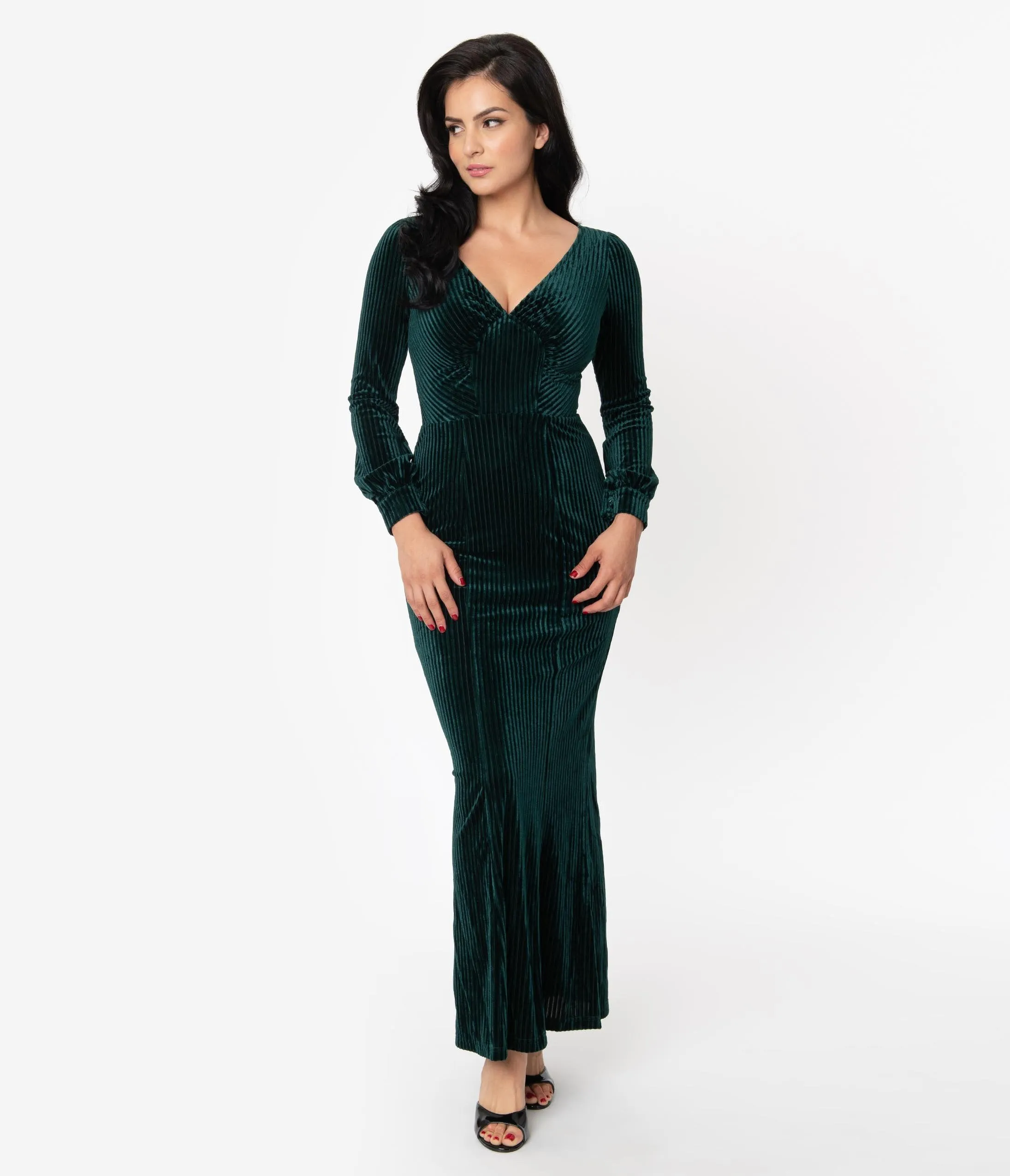 Voodoo Vixen 1930s Style Green Jewel Velvet Long Sleeve Maxi Dress